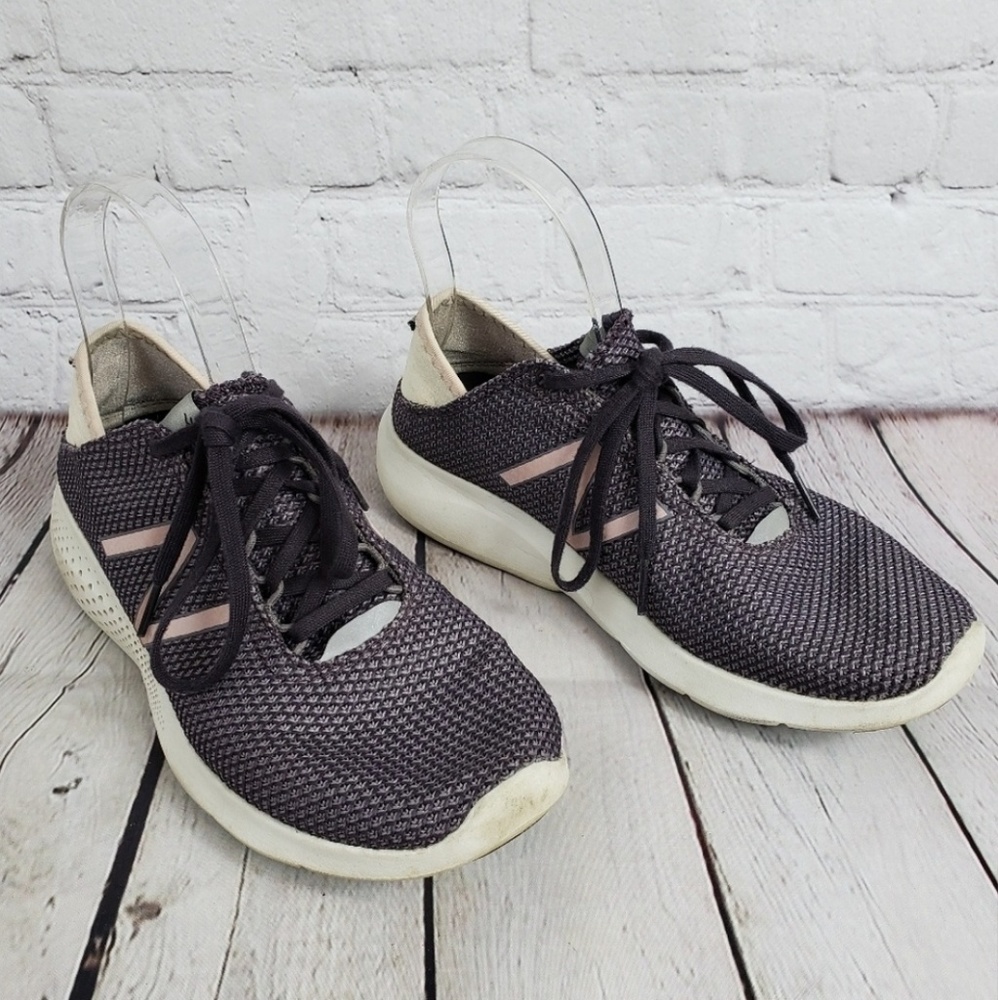 New Balance Coast Gym Sneakers - Picture 2 of 8